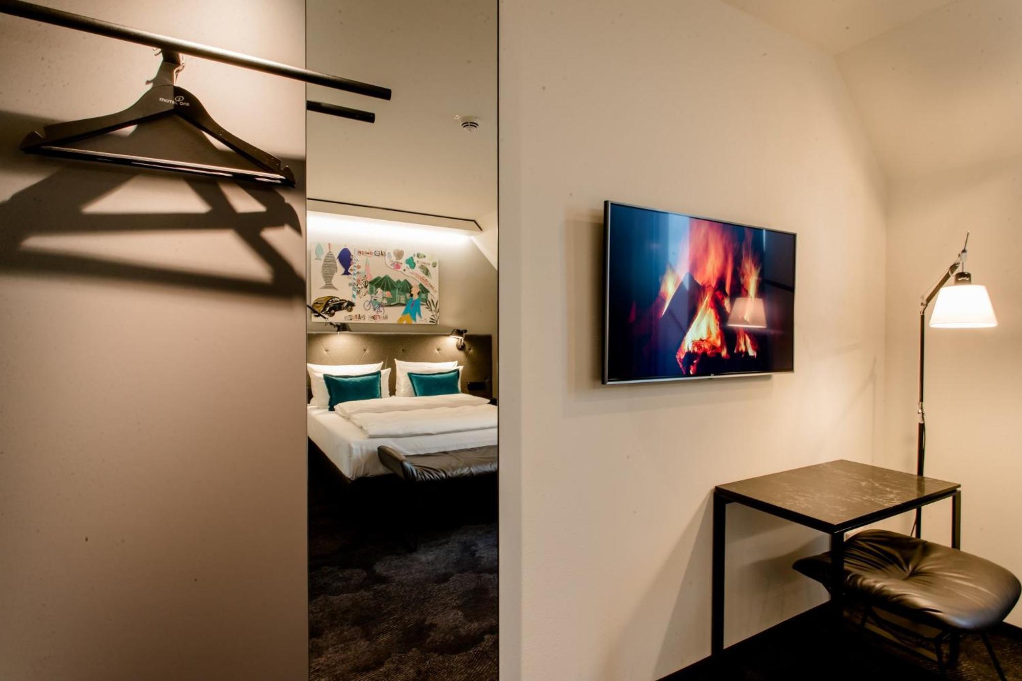 Motel One Muenchen-Haidhausen Екстер'єр фото